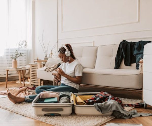 pexels-vlada-karpovich-7365304